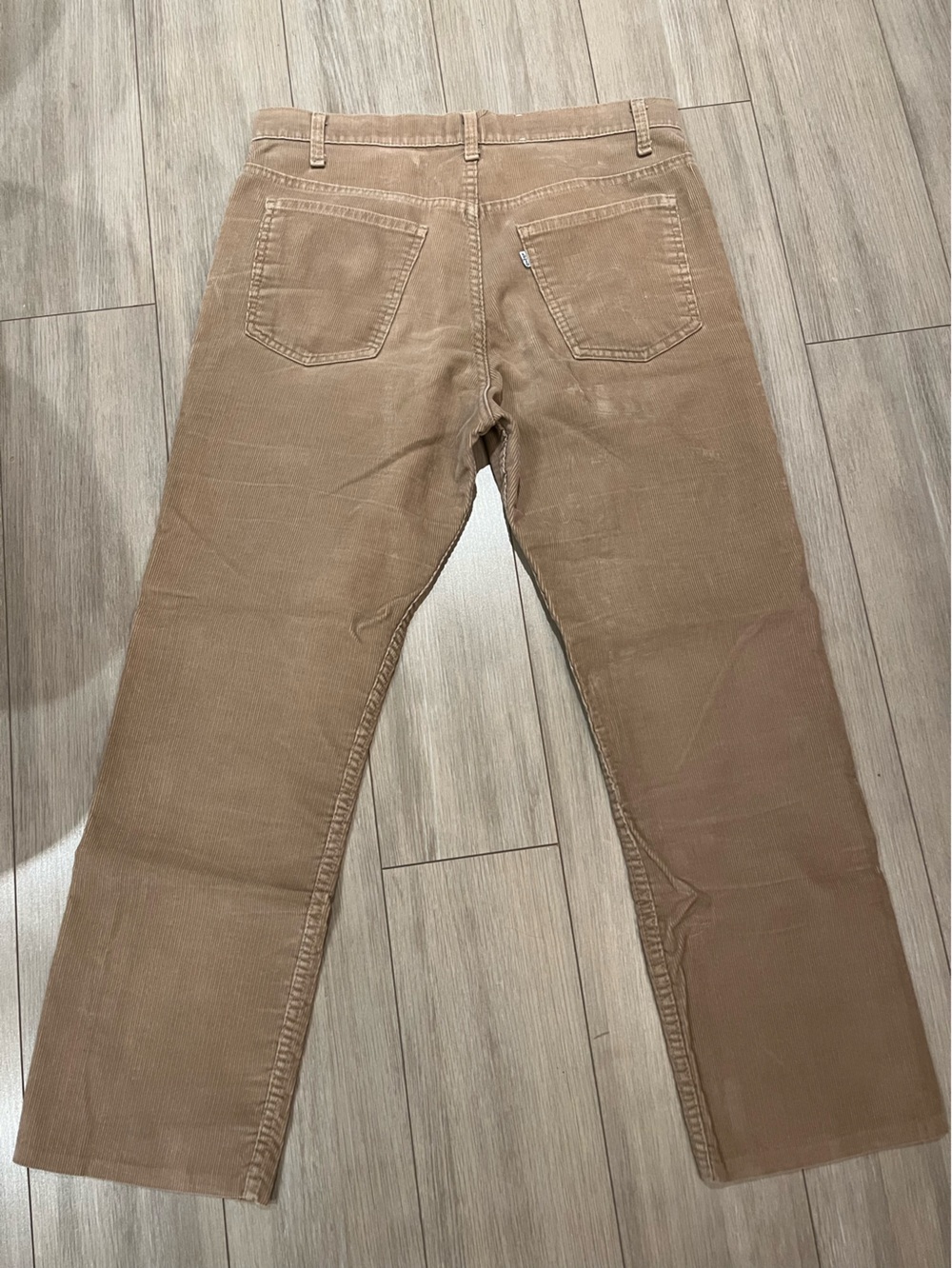 Vintage Levi’s corduroy 519 pants